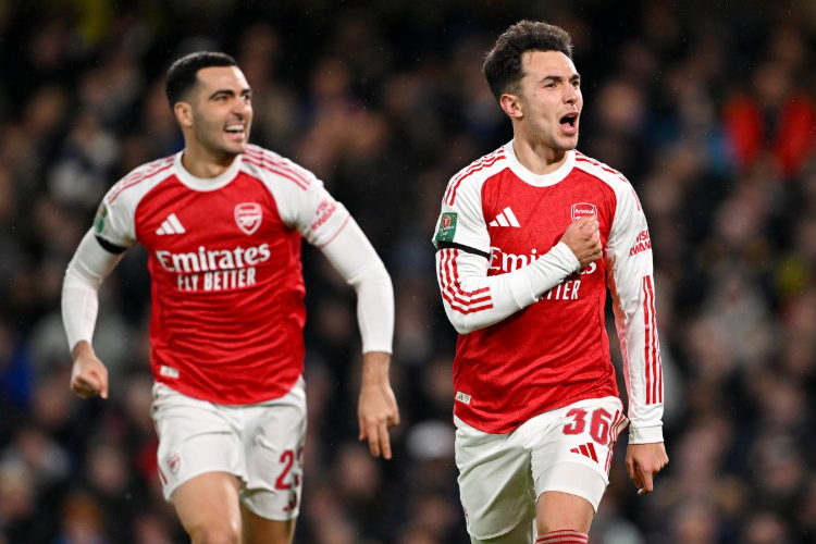 kaiyun sports-从“平淡官宣”到中场核心：苏维门迪堪称夏窗最佳签约