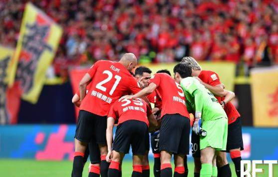 kaiyun sports-27脚射门未进球！蓉城赛季首败+27场不败纪录终结