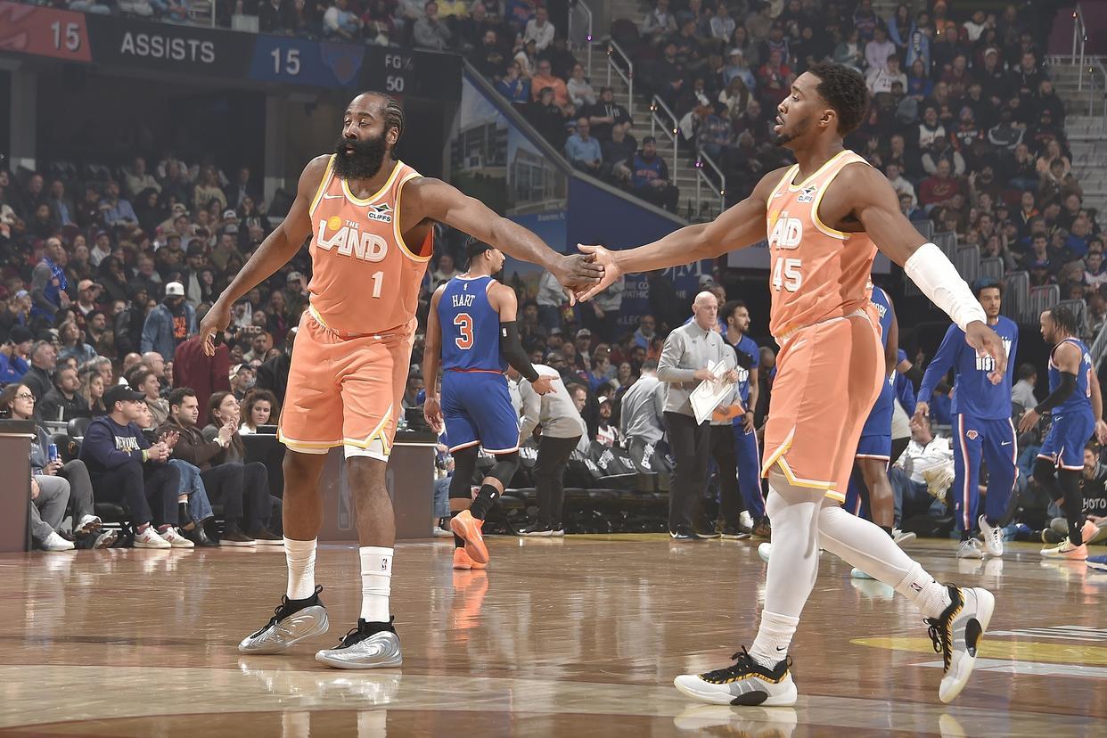 火箭队交易计划现雏形？稳守17人阵容，暂不引援！或自知争冠无望